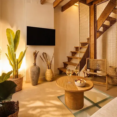 Atypique Sur 3 Niveaux En Centre-ville * Béziers